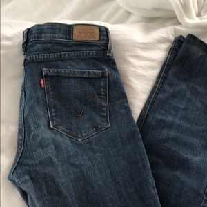 Levi’s 525 perfect waist jeans